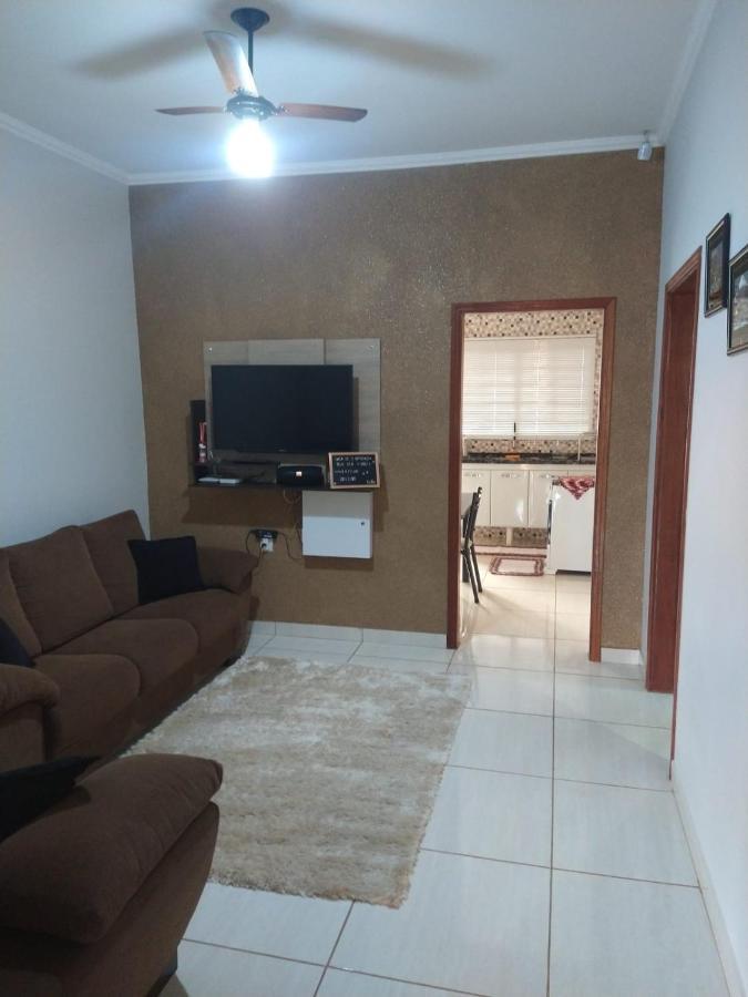 Villa Casa De Temporada Seja Bem Vindos Olímpia Exterior foto